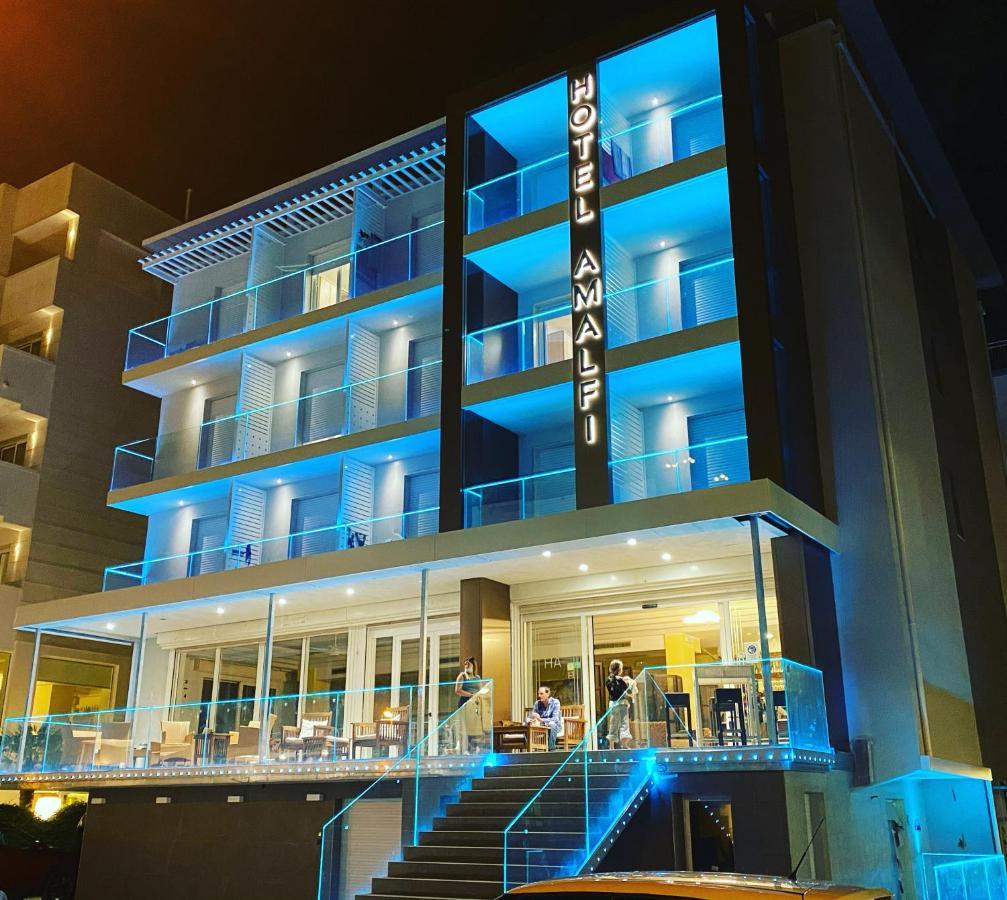Hotel Amalfi - Smart Hotel Riccione Kültér fotó
