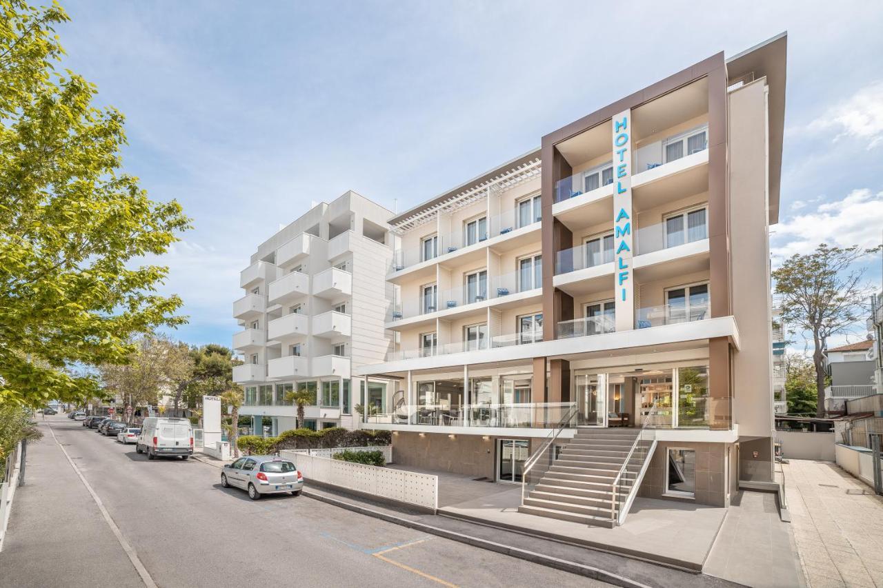 Hotel Amalfi - Smart Hotel Riccione Kültér fotó