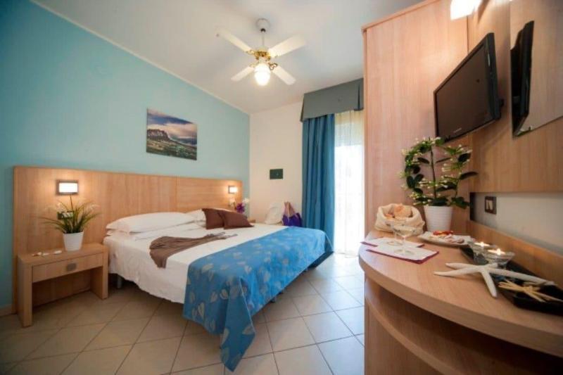 Hotel Amalfi - Smart Hotel Riccione Kültér fotó