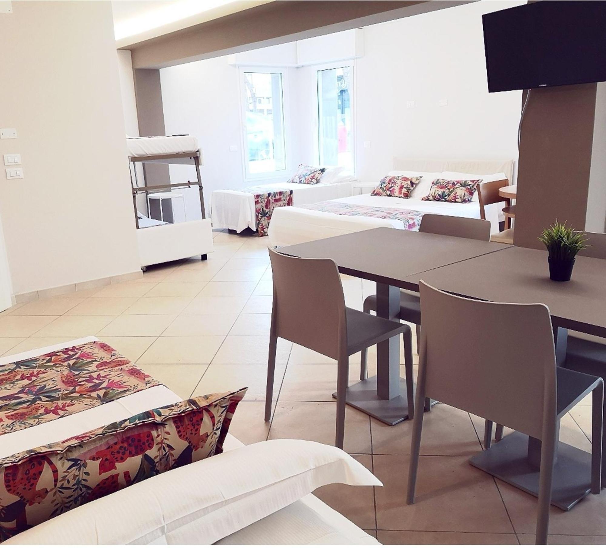 Hotel Amalfi - Smart Hotel Riccione Szoba fotó
